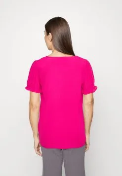 Edc By Esprit BLOUSE - T-paita 9 Edc By Esprit BLOUSE - T-paita -Halpa Esprit Kauppa 045ddbfd3e164c06a3450adc5c2fc6aa