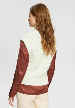 Edc By Esprit T-paita 10 Edc By Esprit T-paita -Halpa Esprit Kauppa cd2c7b9f9e96491cb4e9450f06dbf4c3