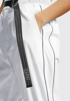 ESPRIT MIT GÜRTELSCHLIESSE - Verryttelyhousut -Halpa Esprit Kauppa 129cb06f345e4814825fd7a389b49897