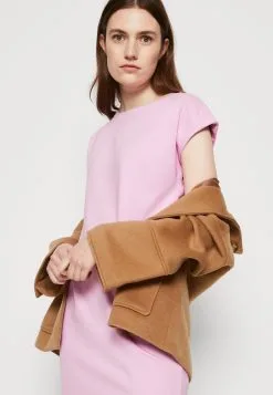 ESPRIT DRESS ABOVE KNEE - Trikoomekko -Halpa Esprit Kauppa 12fc0be6f5ad4c82b3cf0e0a1543f9c3