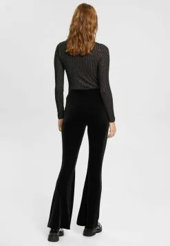 Edc By Esprit AUSGESTELLTE MIT HOHEM BUND - Housut 10 Edc By Esprit AUSGESTELLTE MIT HOHEM BUND - Housut -Halpa Esprit Kauppa 334efca07108419eb2b91dd7616fa3a7