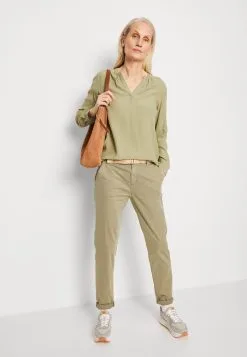 ESPRIT SOLID HENLEY BLOUSE - Tunika 10 ESPRIT SOLID HENLEY BLOUSE - Tunika -Halpa Esprit Kauppa 3b5e6e98bb9d41078aa1d49d54f5b2f9