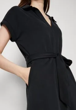 ESPRIT DRESS - Trikoomekko -Halpa Esprit Kauppa 3cb8d2f300a64c5cb4703acc3f44a850