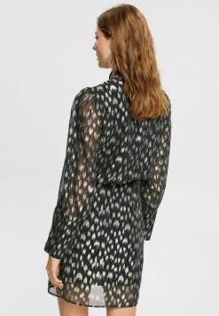 Edc By Esprit Iltapuku -Halpa Esprit Kauppa 5dd42f5924824b0d828d0f5cb633b562