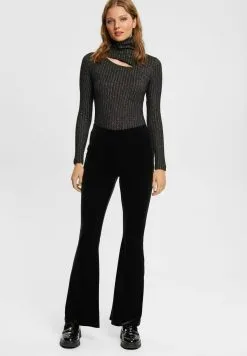 Edc By Esprit AUSGESTELLTE MIT HOHEM BUND - Housut 12 Edc By Esprit AUSGESTELLTE MIT HOHEM BUND - Housut -Halpa Esprit Kauppa 68826fe9b44b4a05995d2ca7df6fe805