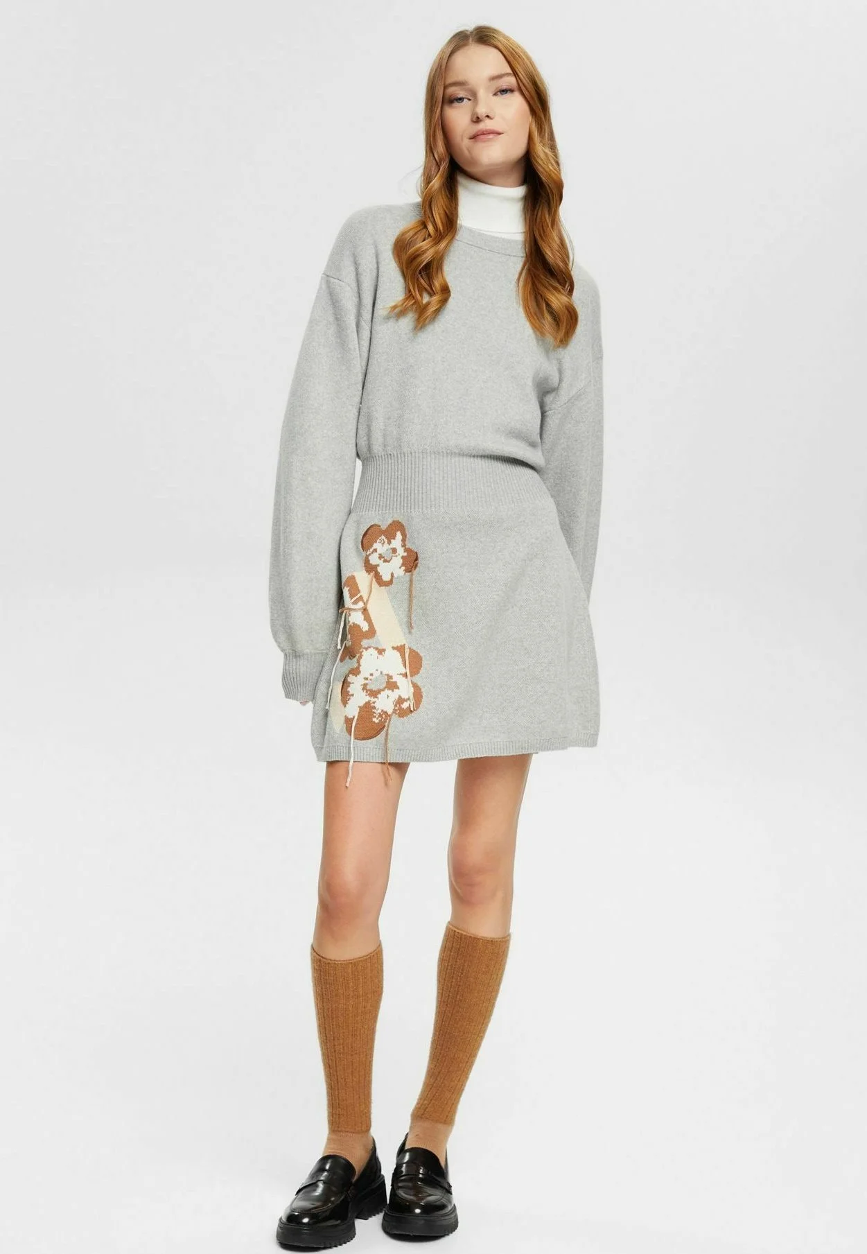 ESPRIT FIT-AND-FLARE MIT FLORALEM MUSTER - Neulemekko 7 ESPRIT FIT-AND-FLARE MIT FLORALEM MUSTER - Neulemekko - Image 5