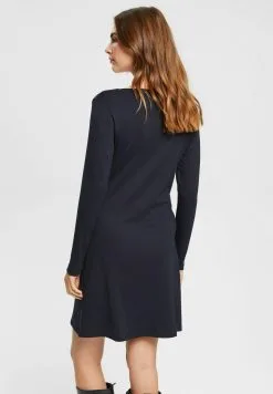 ESPRIT Trikoomekko 9 ESPRIT Trikoomekko -Halpa Esprit Kauppa 7d5b84170b344b4685a5767fe4319965