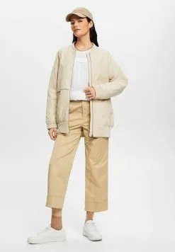 ESPRIT MIT BOGENKANTE - Pusero -Halpa Esprit Kauppa 8d3526613e814ed591a664b79d8944ec