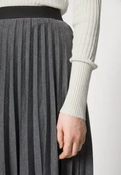 Edc By Esprit MOCK NECK SWEATER - Neule -Halpa Esprit Kauppa 9471ad714d04449d8c50520472ccb2eb