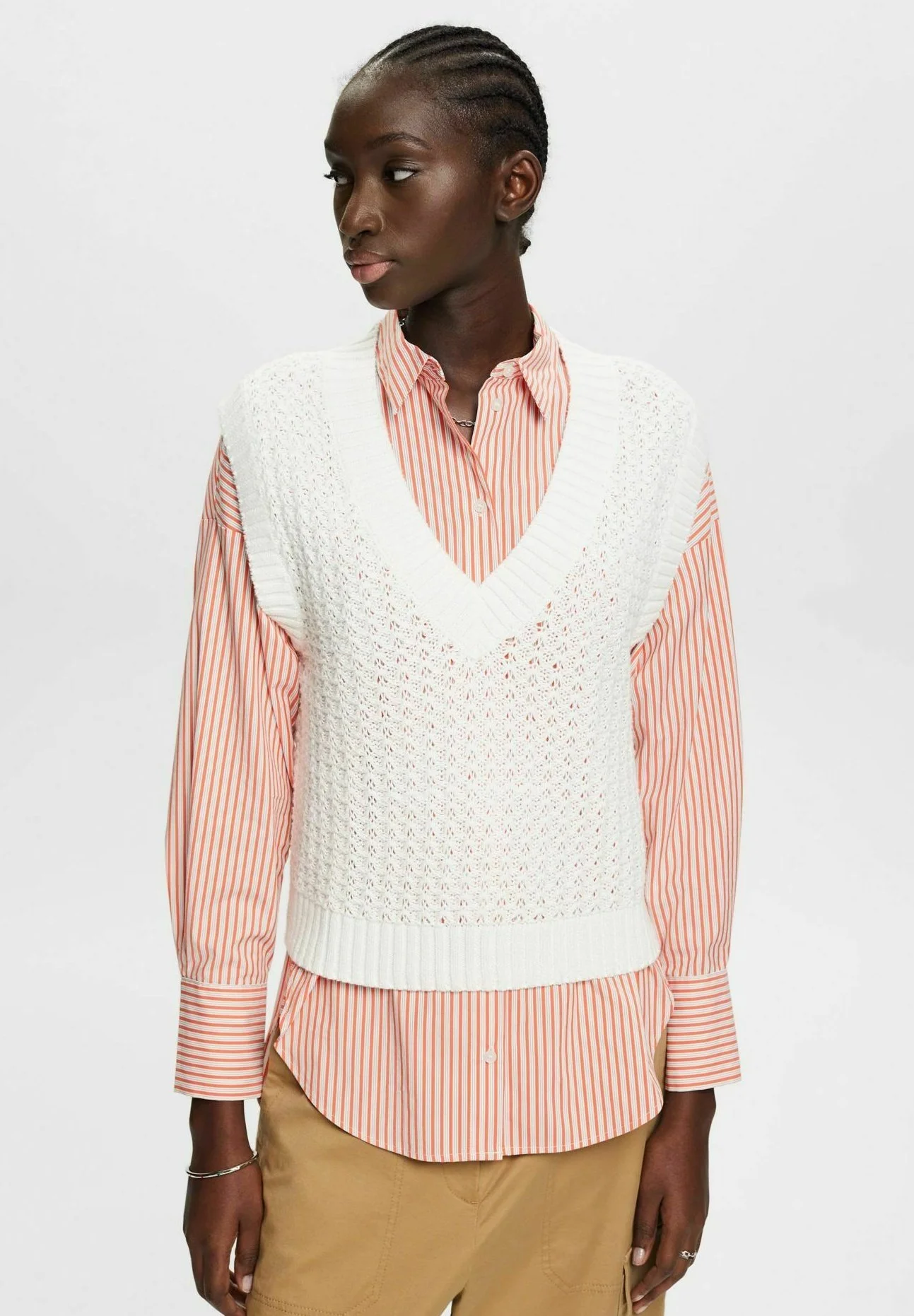 ESPRIT Neule 2 ESPRIT Neule