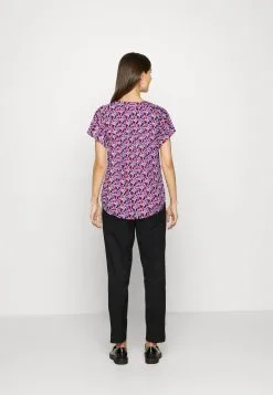 ESPRIT FLUID - Printtipaita 8 ESPRIT FLUID - Printtipaita -Halpa Esprit Kauppa 9cf22166153d4e099a61db9af365a3fe