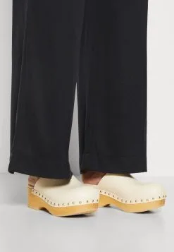 ESPRIT PANT - Housut -Halpa Esprit Kauppa a71cd48871644b3b9d86a798f9368259