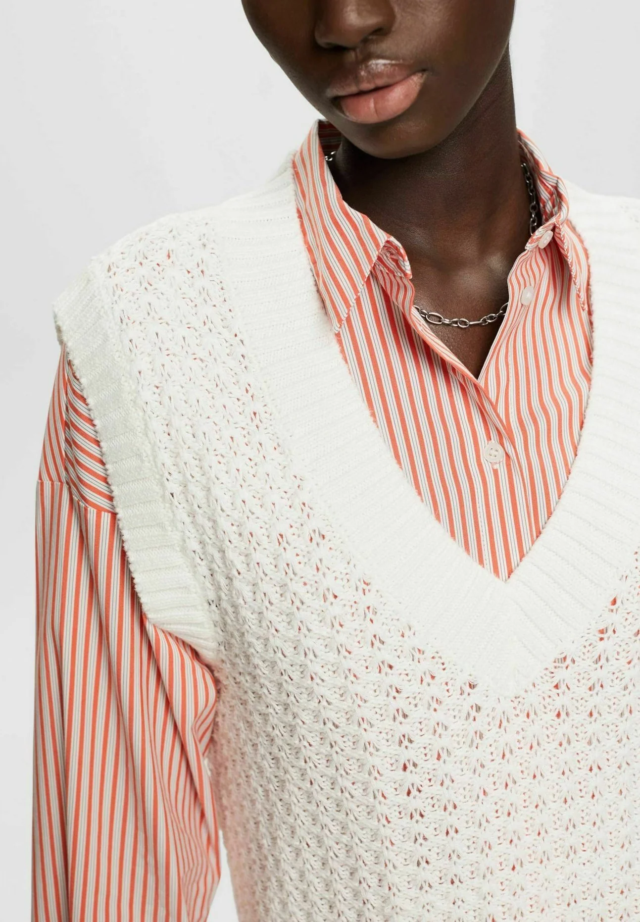 ESPRIT Neule 5 ESPRIT Neule - Image 4