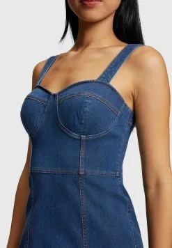 ESPRIT KÖRPERFORMENDES 4-WEGE-STRETCH - Farkkumekko 8 ESPRIT KÖRPERFORMENDES 4-WEGE-STRETCH - Farkkumekko -Halpa Esprit Kauppa b36cf6a75ec54ef28d4bf38a7072a822