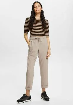 ESPRIT IM STIL - Housut 13 ESPRIT IM STIL - Housut -Halpa Esprit Kauppa b5e295f0f95040d4b12c707792d5b46f