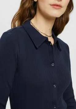 ESPRIT MIT KNÖPFEN - Paitapusero 11 ESPRIT MIT KNÖPFEN - Paitapusero -Halpa Esprit Kauppa c3f3c554eb55412c8b736800f6b2f463