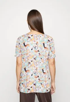 Edc By Esprit SHORT SLEVES - Pusero -Halpa Esprit Kauppa d00b1f31da154c8ea1d1404e353551b3