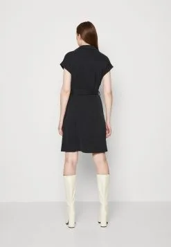 ESPRIT DRESS - Trikoomekko -Halpa Esprit Kauppa d1bc0113bf7249d9bdf70c5ebbec472c