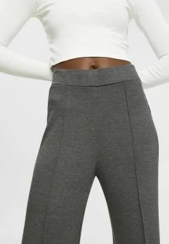 ESPRIT CROPPED MIT WEITEM BEIN - Housut -Halpa Esprit Kauppa ec48c81934554bb28ecf0089dc651008